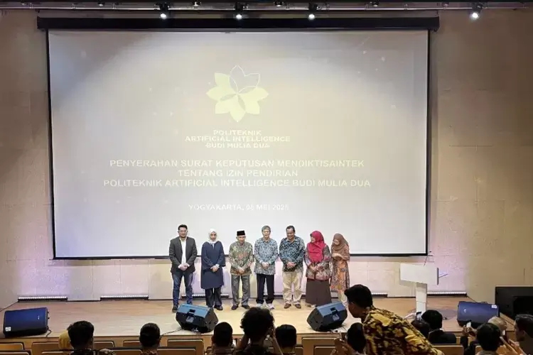 siap-cetak-ahli-ai-politeknik-ai-budi-mulia-dua-mulai-terima-mahasiswa-baru